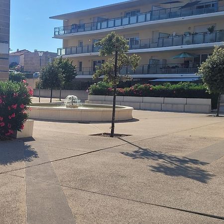 Appart Avec Piscine Casino Plein Air Et Plage La Ciotat Buitenkant foto